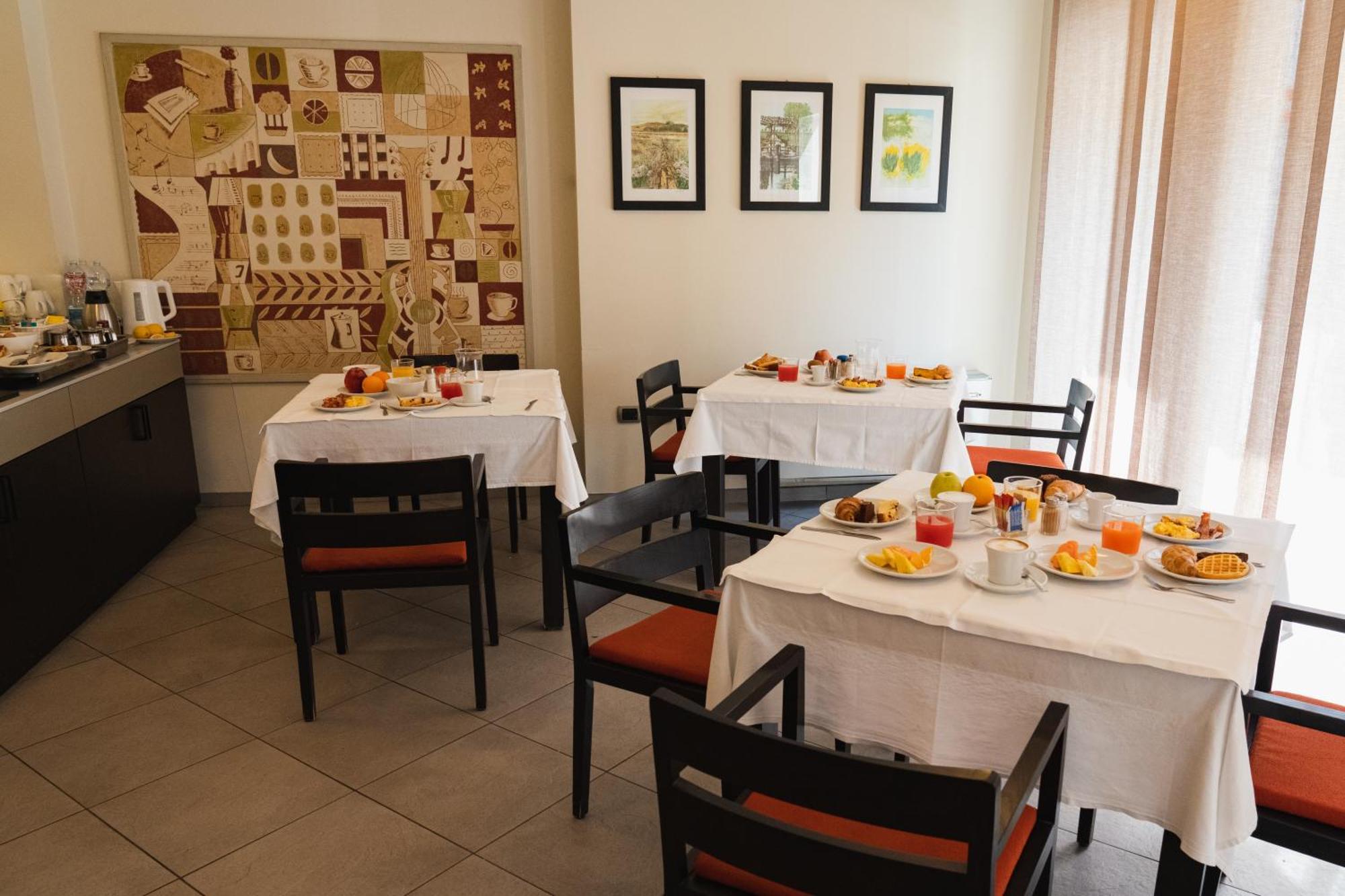 Parini Hotel Bosisio Parini Dış mekan fotoğraf